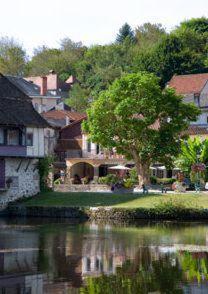 Les Flots Bleus, Beaulieu-Sur-Dordogne